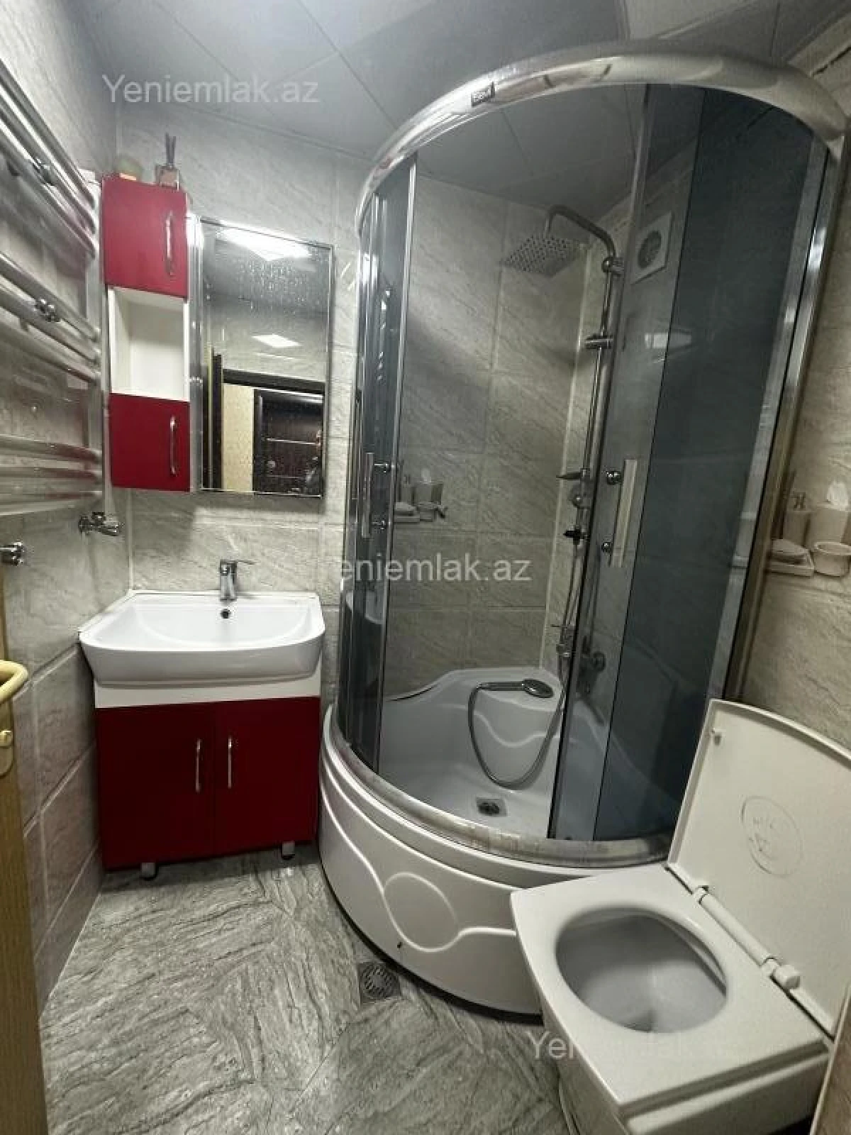Satılır 2 otaqlı köhnə tikili 46 m²