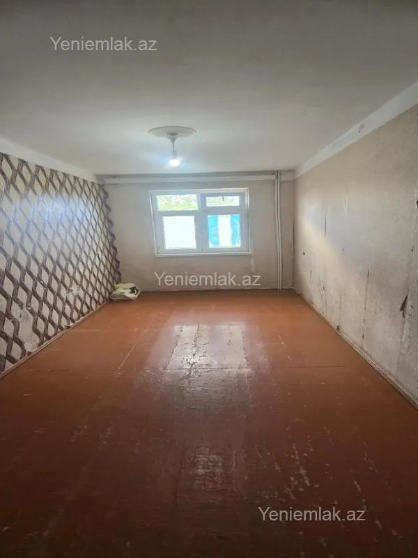 Satılır 2 otaqlı köhnə tikili 48 m²