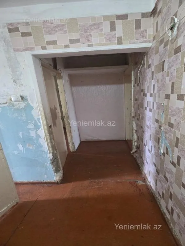 Satılır 2 otaqlı köhnə tikili 48 m²