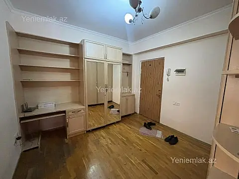 Satılır 3 otaqlı yeni tikili 81.5 m²