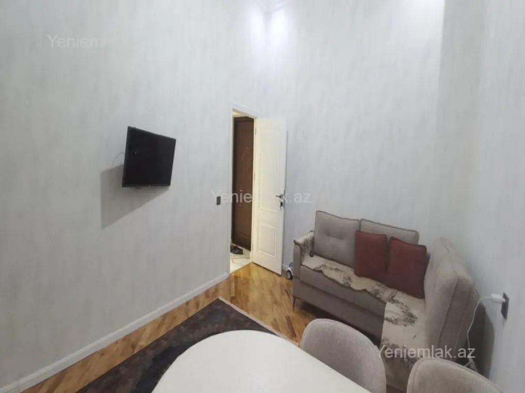 Satılır 2 otaqlı yeni tikili 56 m²