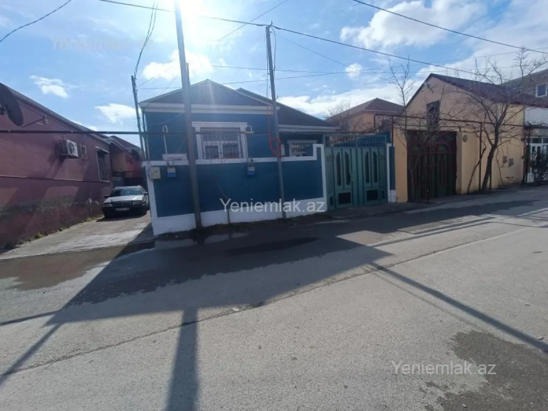 Satılır 4 otaqlı həyət evi 83 m²