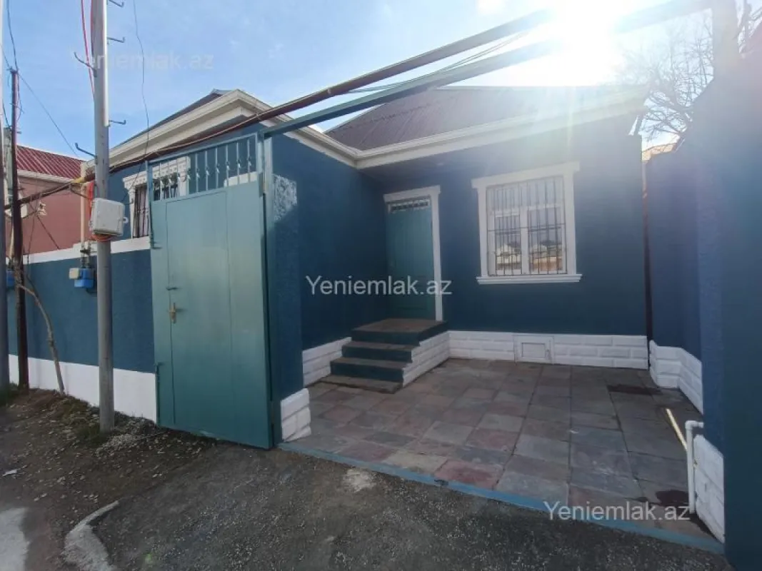 Satılır 4 otaqlı həyət evi 83 m²