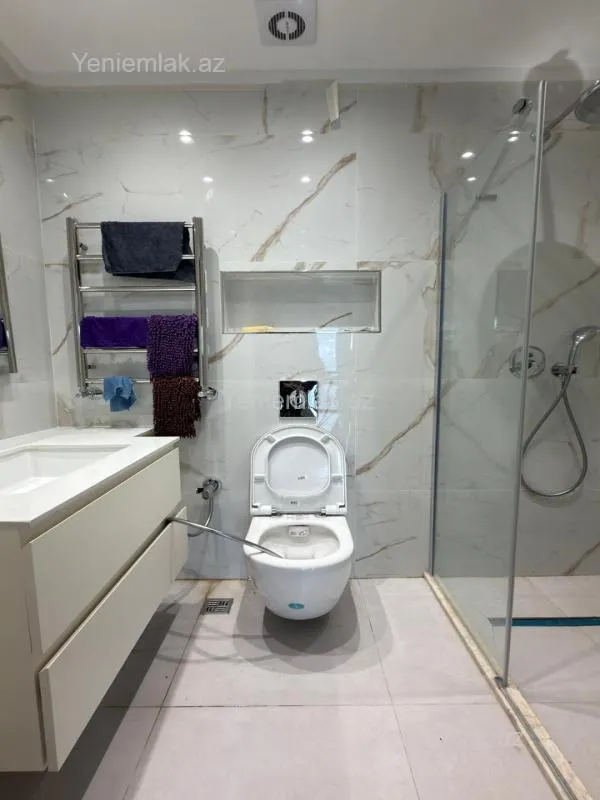 Satılır 3 otaqlı yeni tikili 84.3 m²