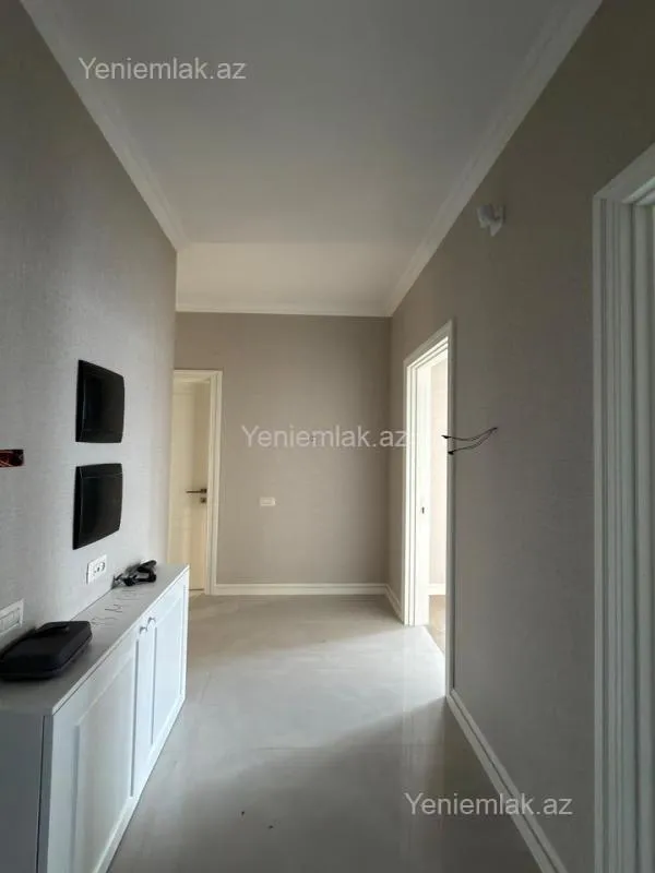 Satılır 3 otaqlı yeni tikili 84.3 m²