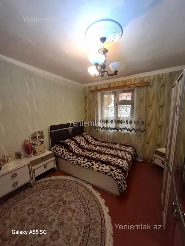 Satılır 4 otaqlı həyət evi 150 m²