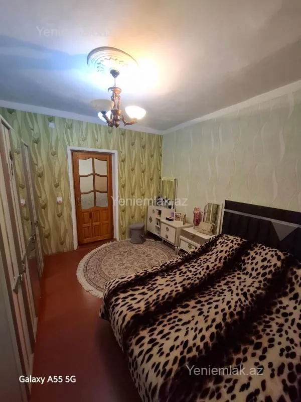 Satılır 4 otaqlı həyət evi 150 m²