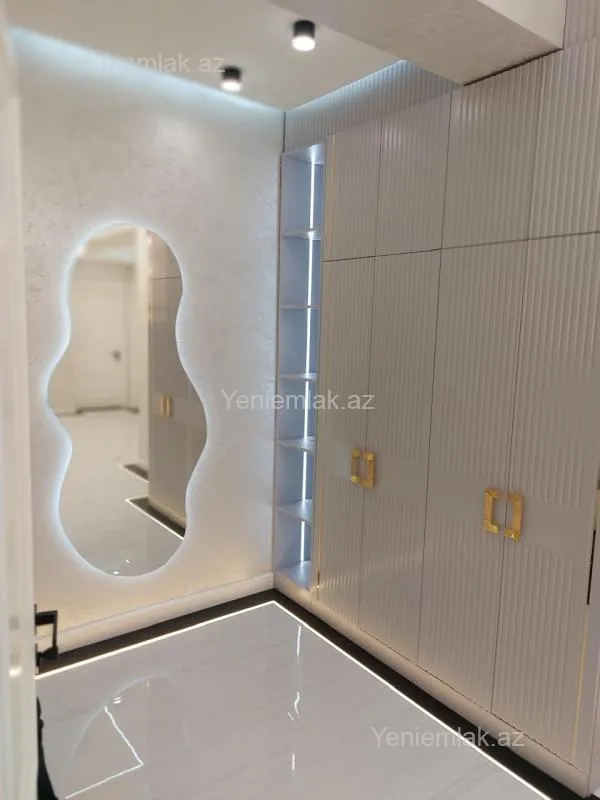 Satılır 4 otaqlı yeni tikili 141 m²