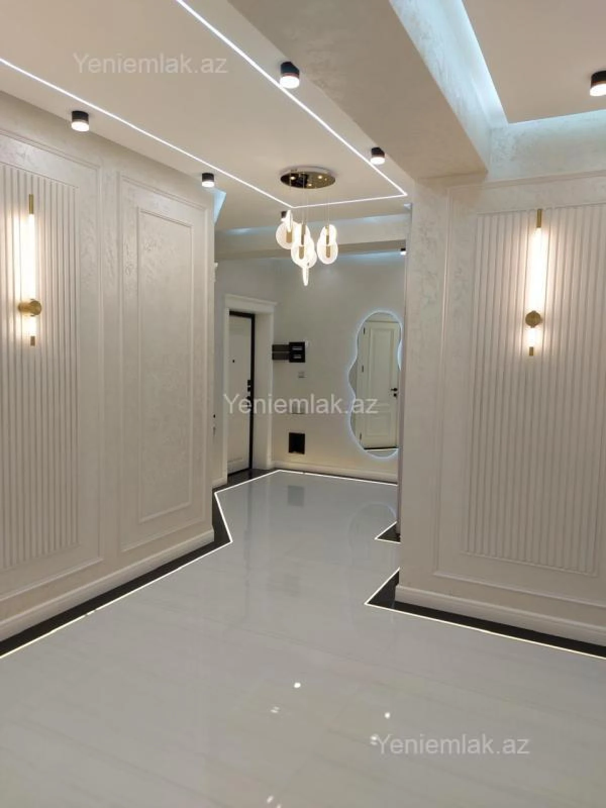 Satılır 4 otaqlı yeni tikili 141 m²