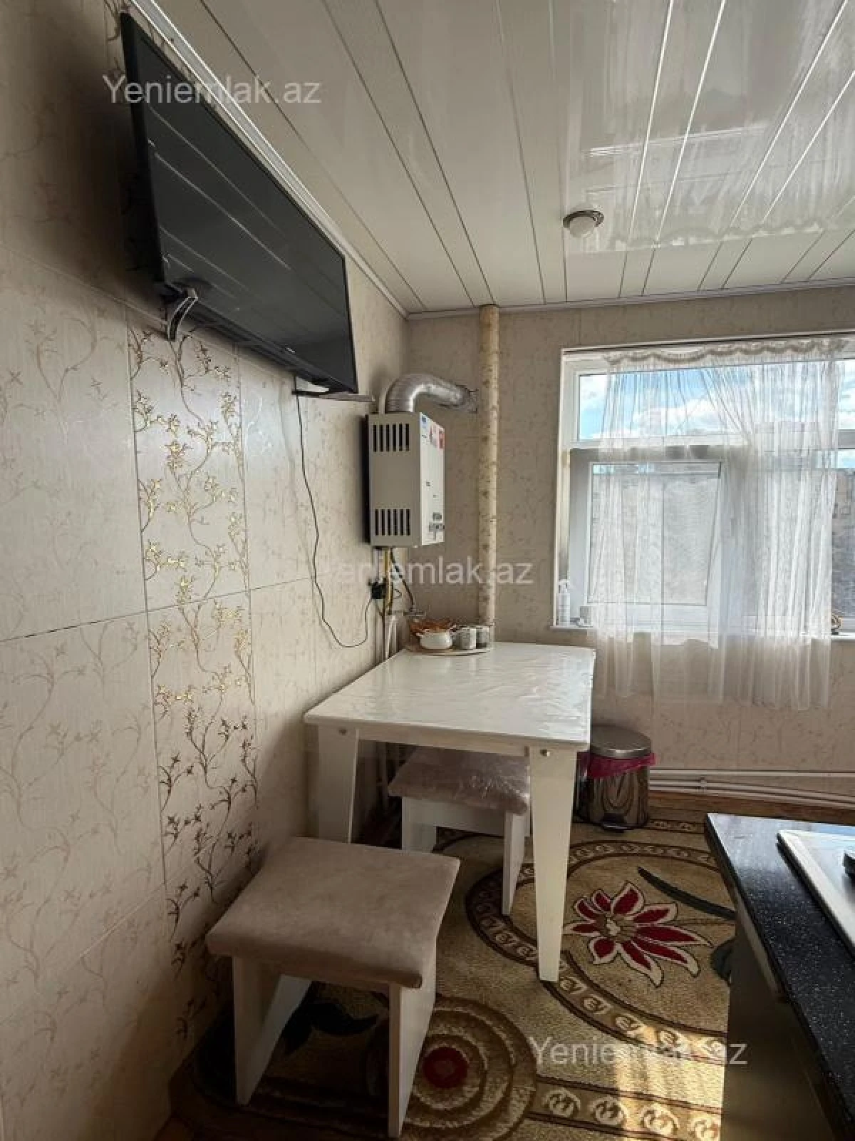 Satılır 3 otaqlı köhnə tikili 70 m²