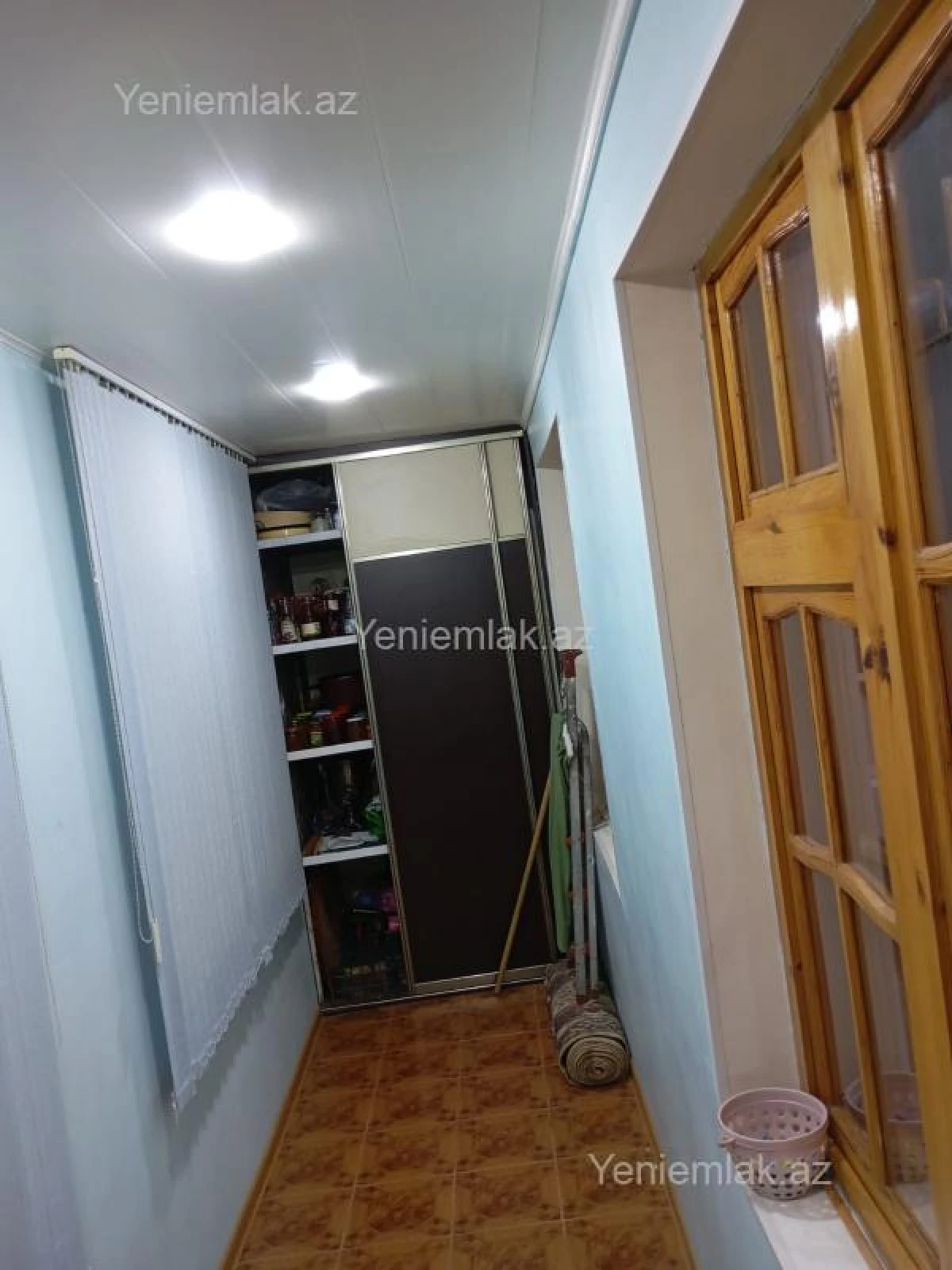 Satılır 4 otaqlı köhnə tikili 100 m²