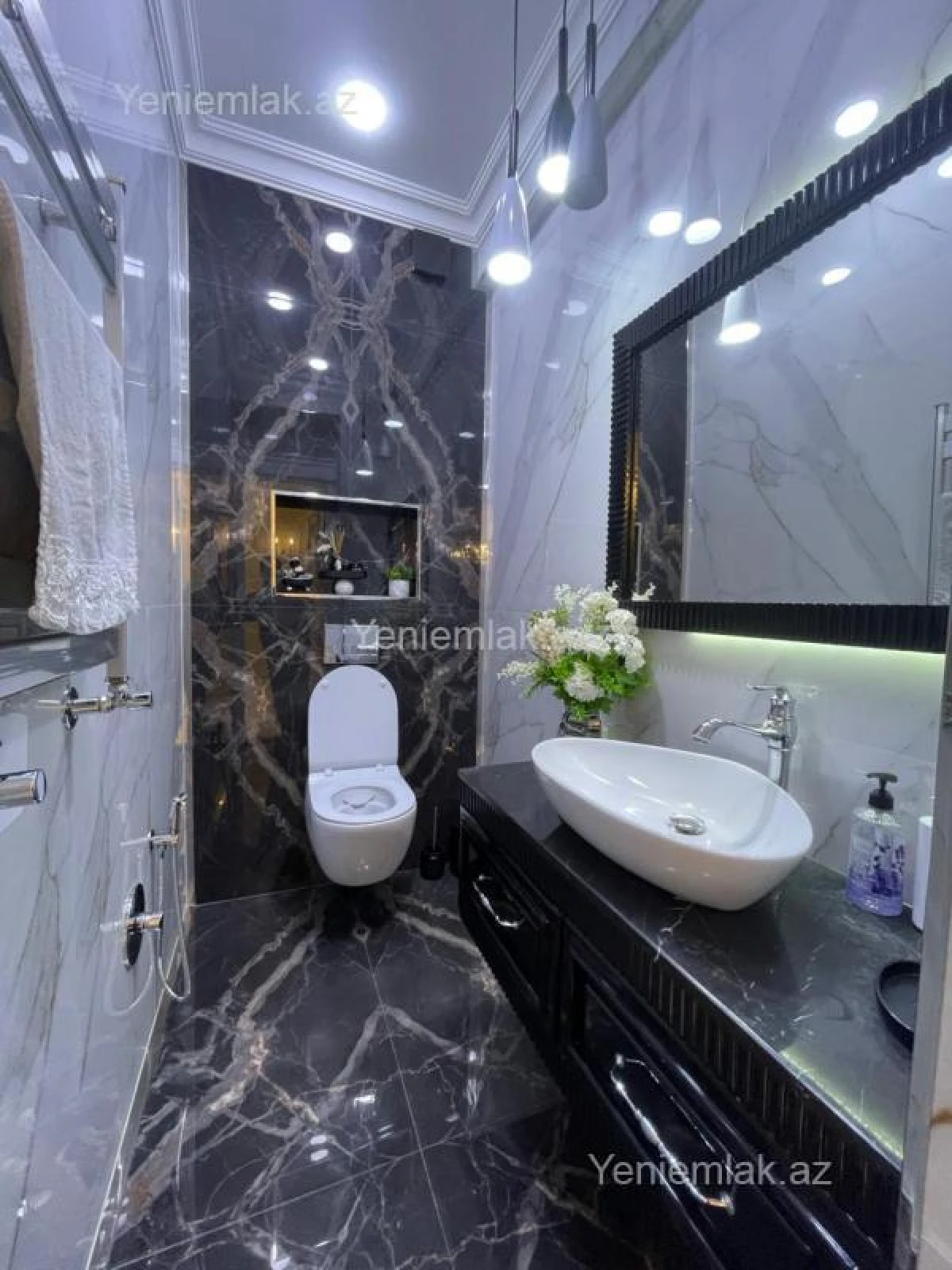 Satılır 3 otaqlı yeni tikili 181 m²