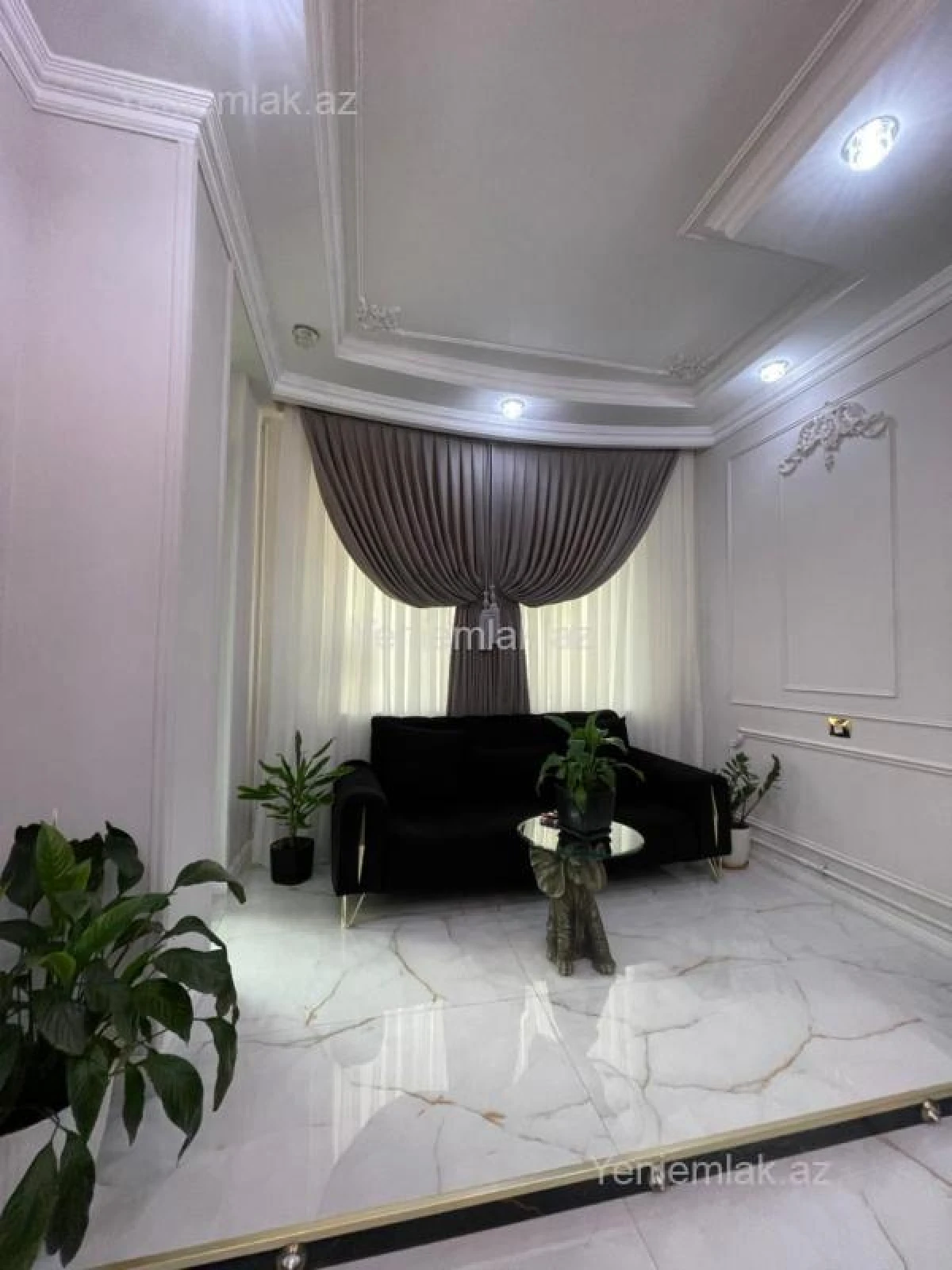 Satılır 3 otaqlı yeni tikili 181 m²