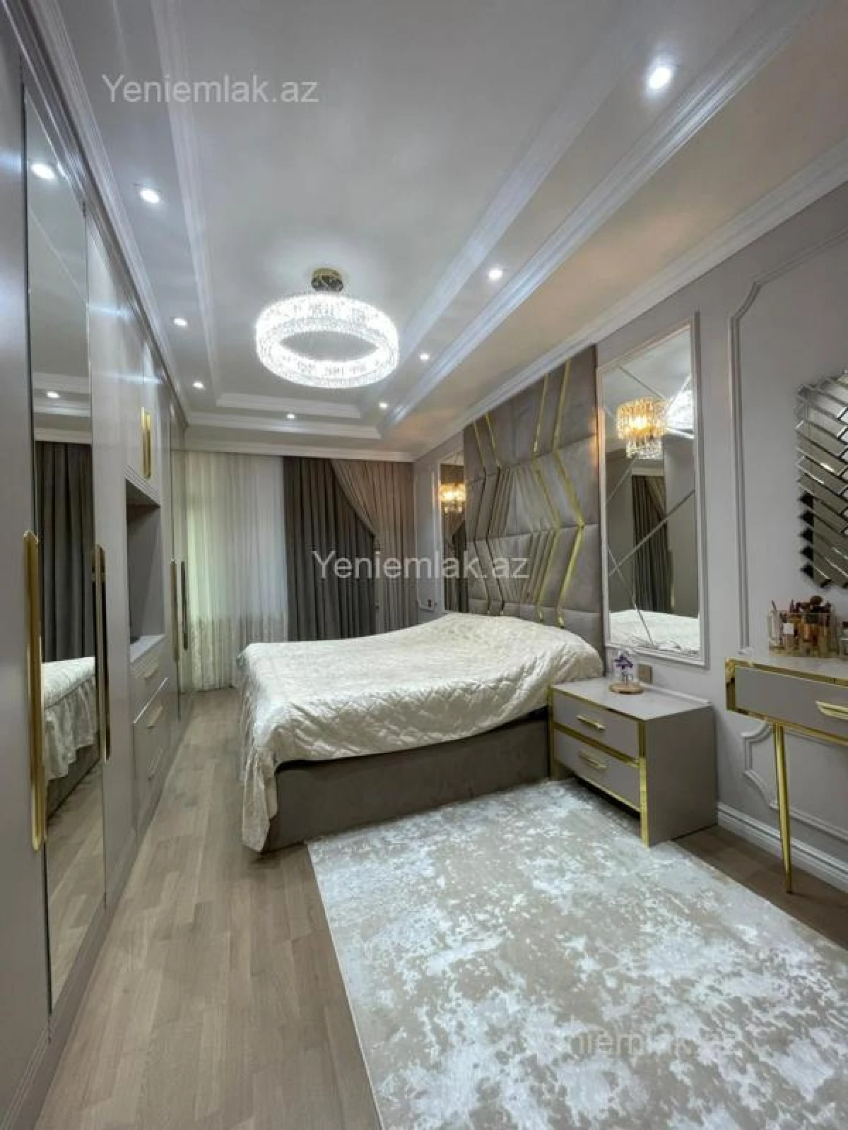 Satılır 3 otaqlı yeni tikili 181 m²