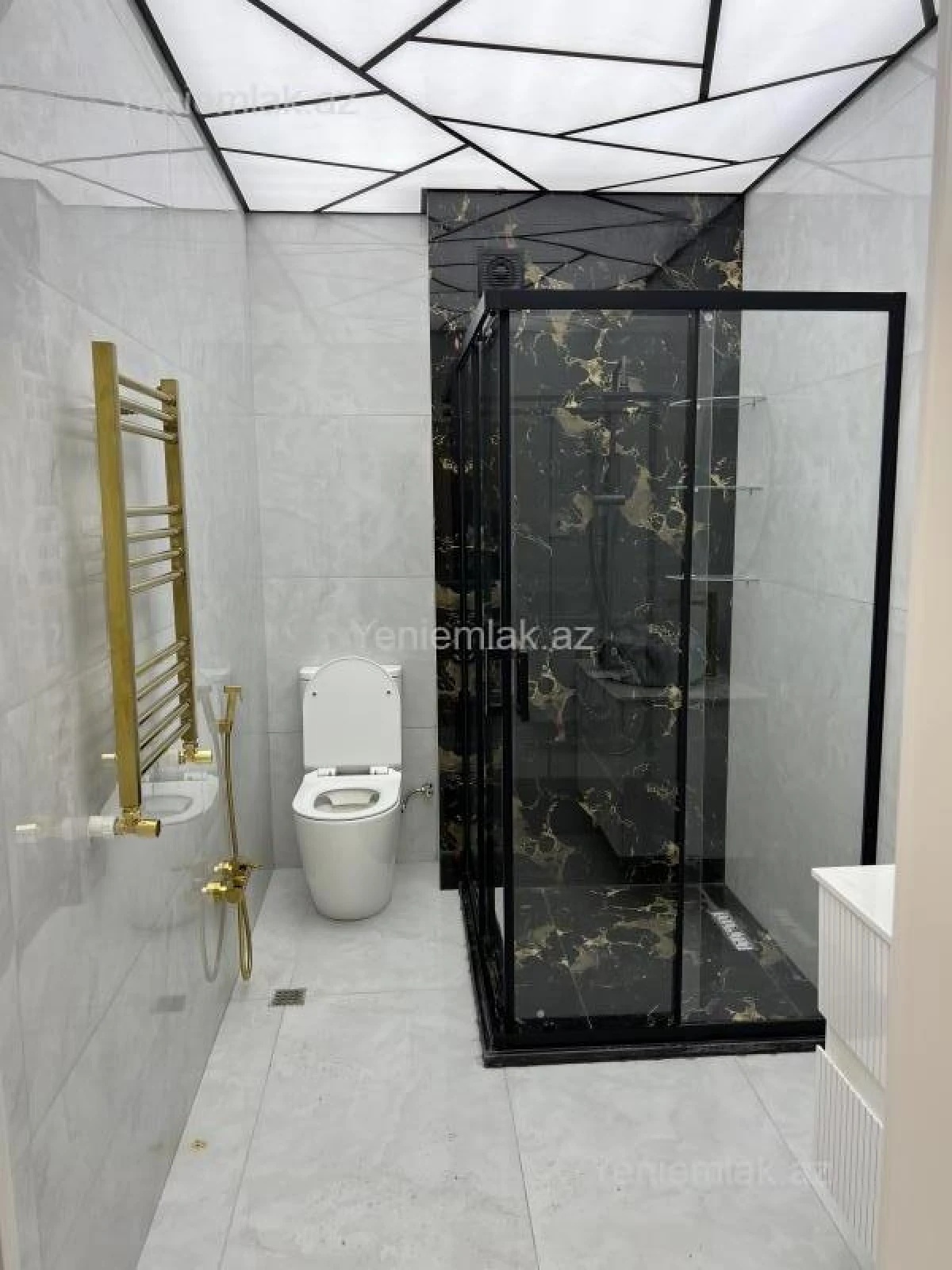 Satılır 2 otaqlı yeni tikili 66 m²