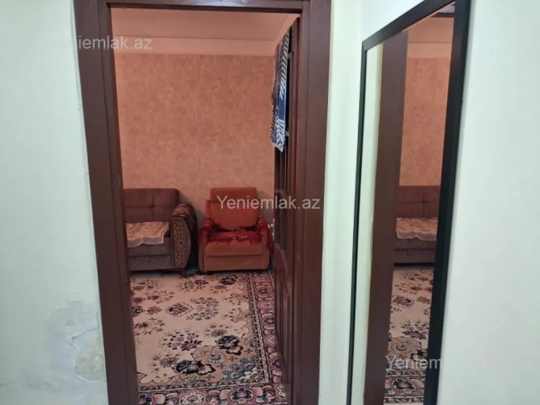 Satılır 2 otaqlı köhnə tikili 52 m²