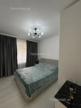 Satılır 2 otaqlı köhnə tikili 60 m²