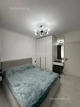 Satılır 2 otaqlı köhnə tikili 60 m²
