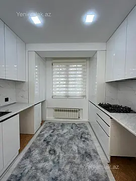 Satılır 2 otaqlı köhnə tikili 60 m²