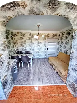 Satılır 2 otaqlı köhnə tikili 60 m²