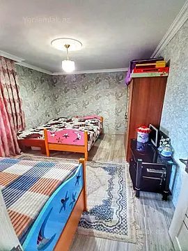Satılır 2 otaqlı köhnə tikili 60 m²
