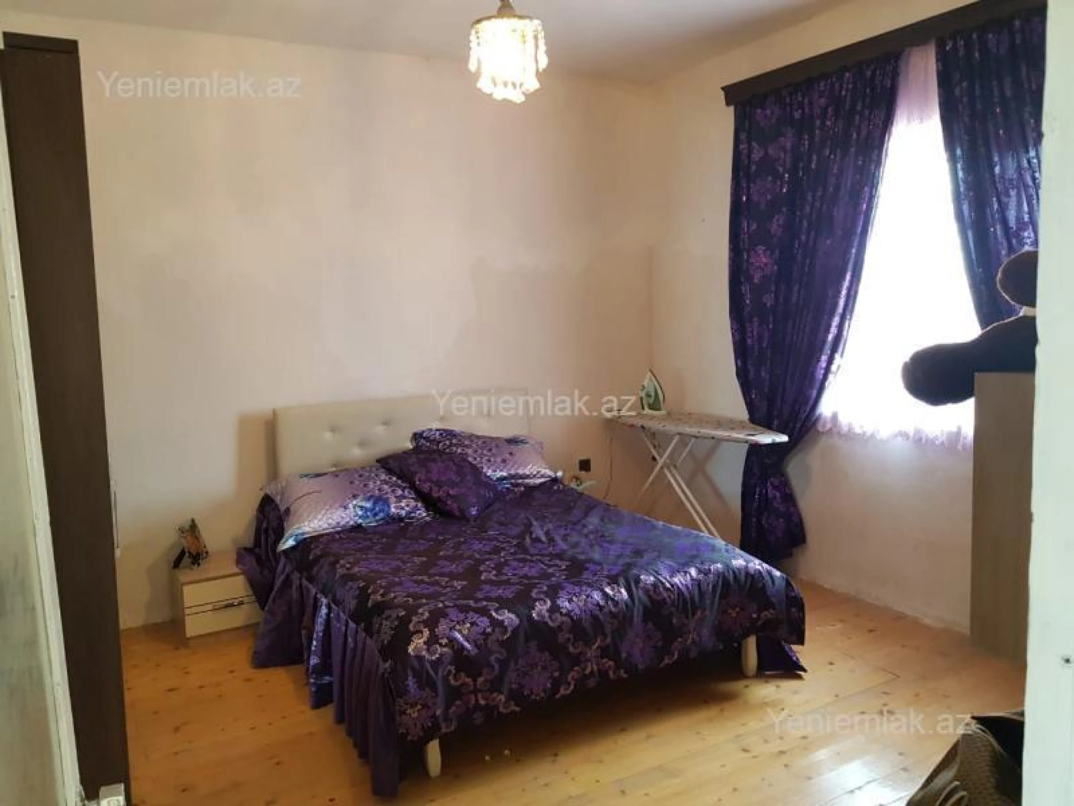 Satılır 7 otaqlı həyət evi 340 m²