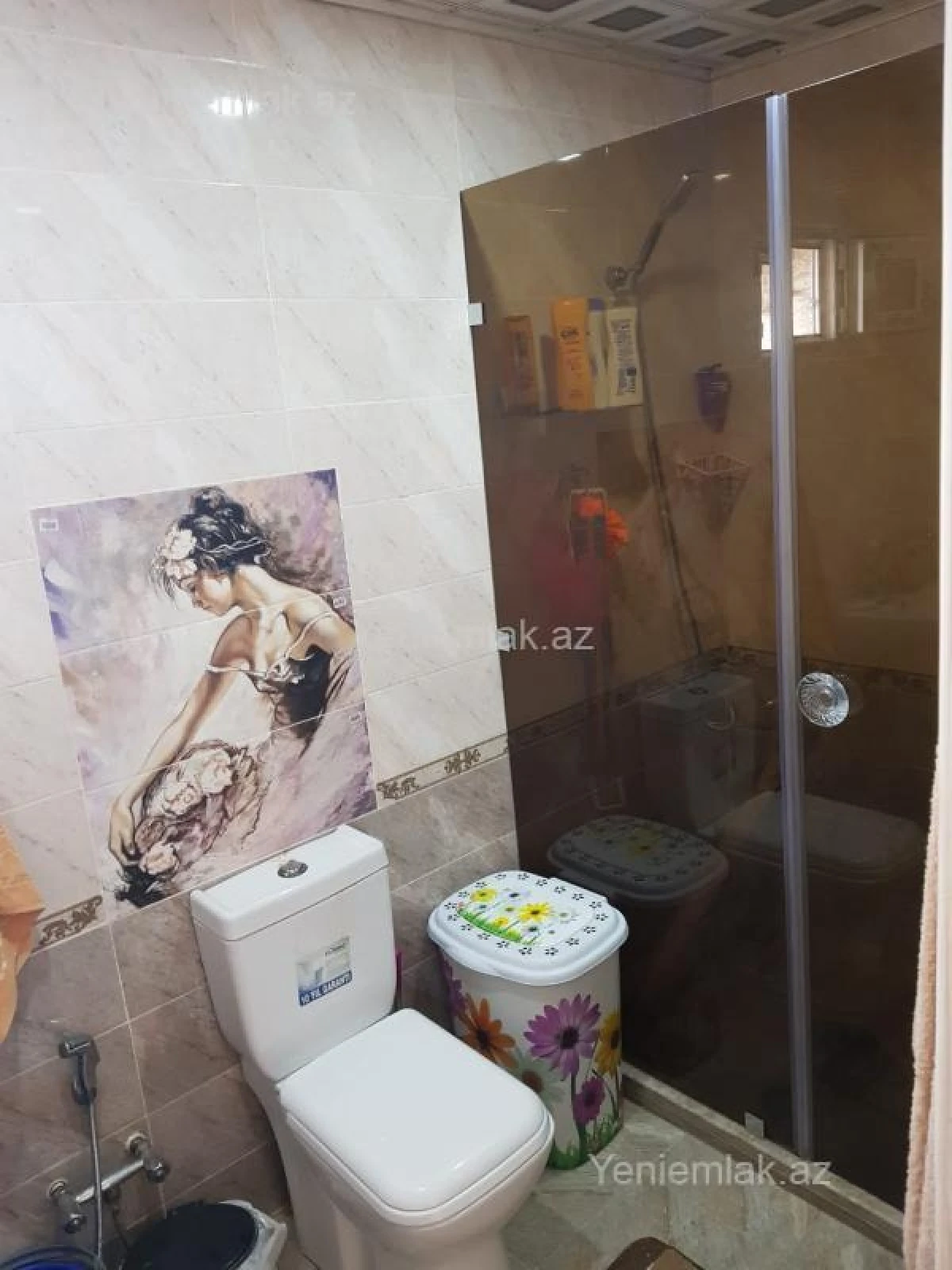 Satılır 7 otaqlı həyət evi 340 m²