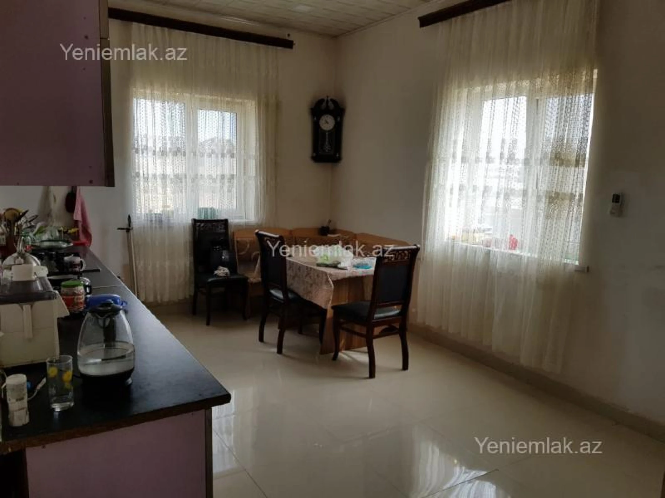 Satılır 7 otaqlı həyət evi 340 m²