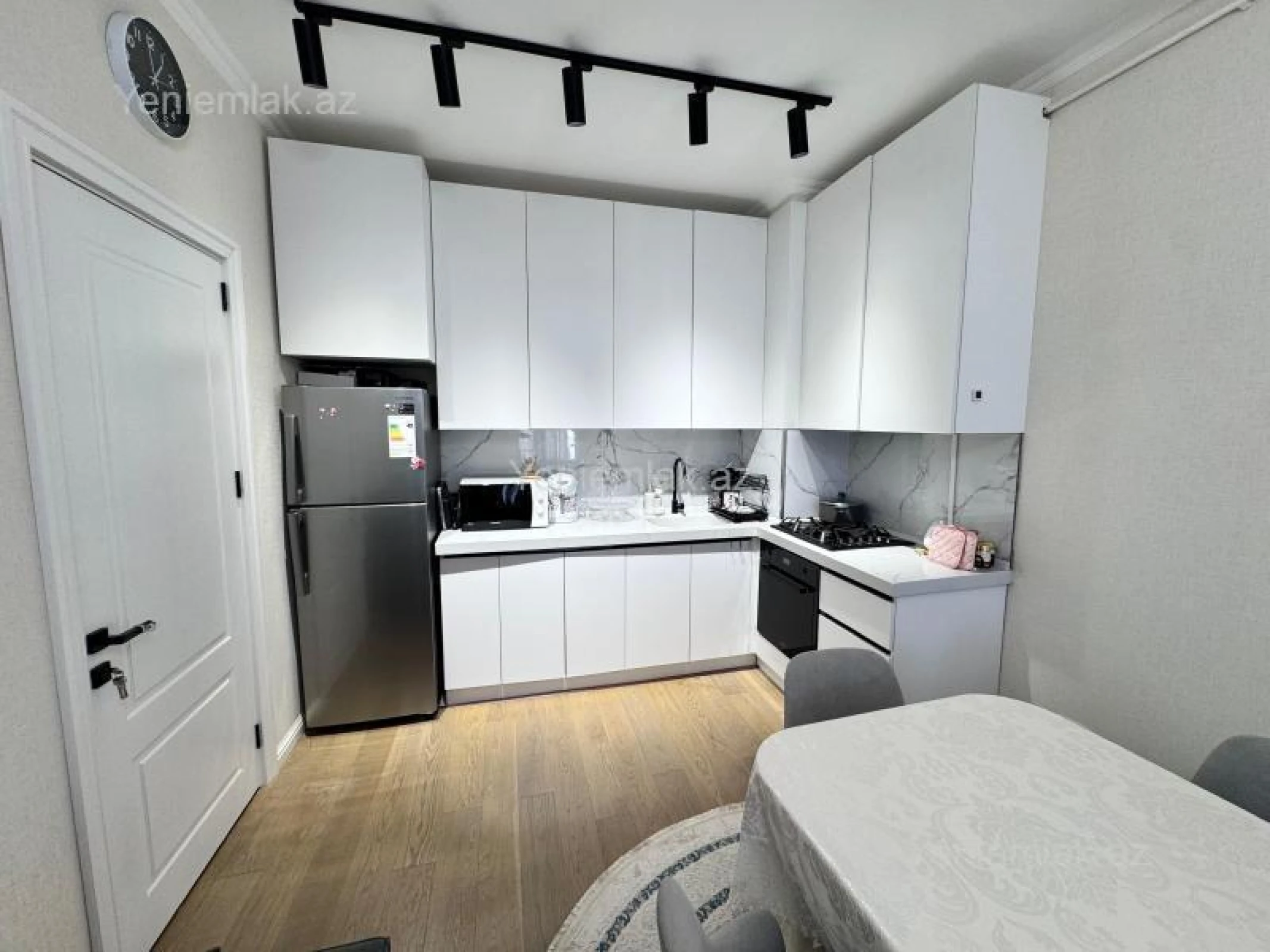Satılır 2 otaqlı yeni tikili 43 m²