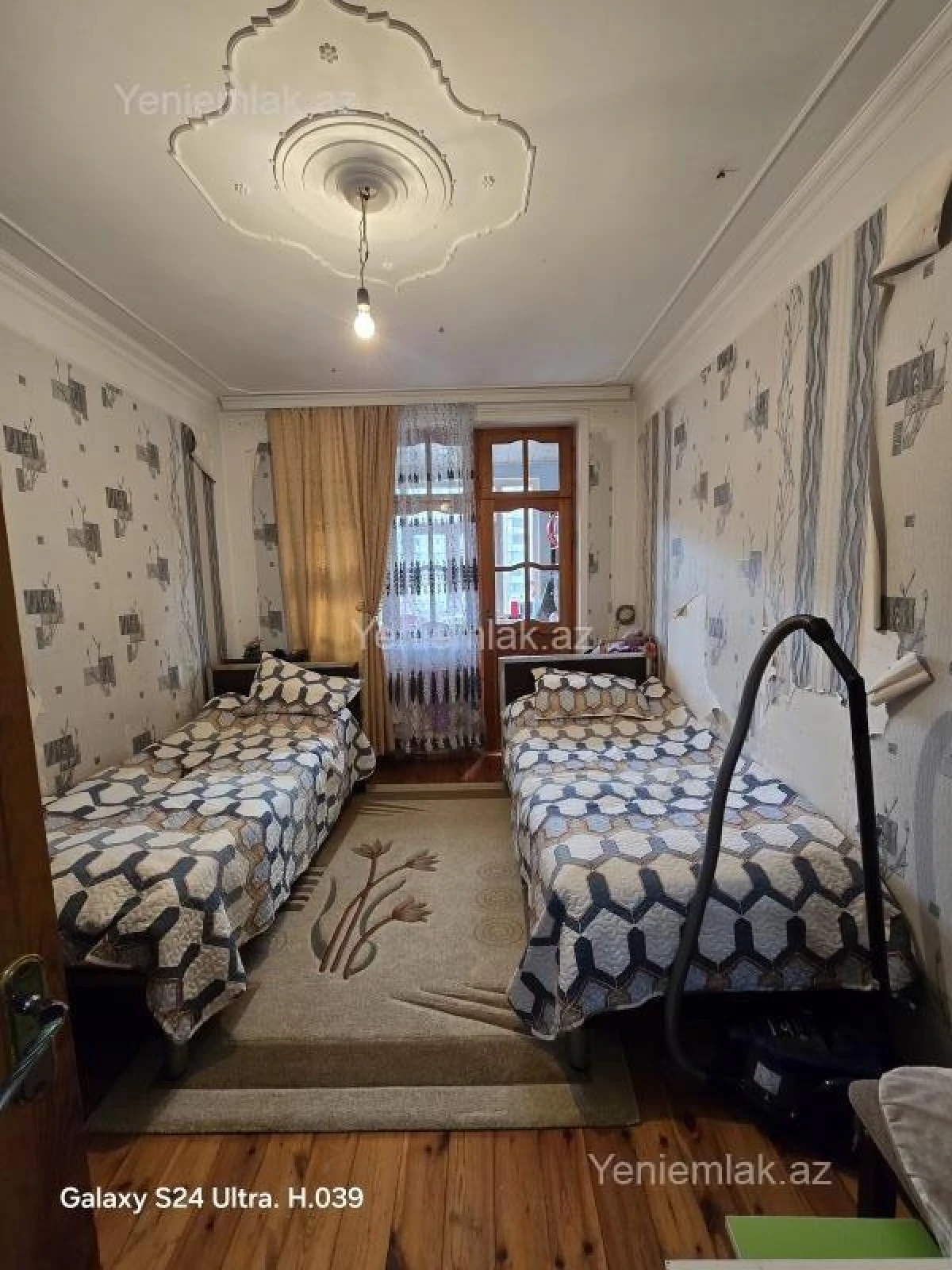 Satılır 3 otaqlı köhnə tikili 74 m²