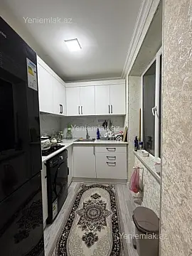 Satılır 1 otaqlı köhnə tikili 35 m²