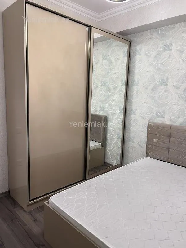 Satılır 3 otaqlı yeni tikili 74 m²