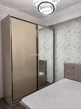Satılır 3 otaqlı yeni tikili 74 m²