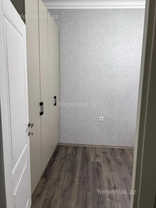 Satılır 3 otaqlı yeni tikili 74 m²