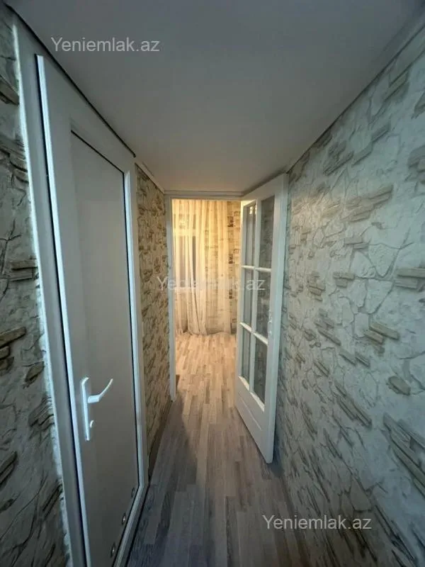 Satılır 2 otaqlı köhnə tikili 40 m²