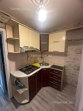 Satılır 2 otaqlı köhnə tikili 40 m²