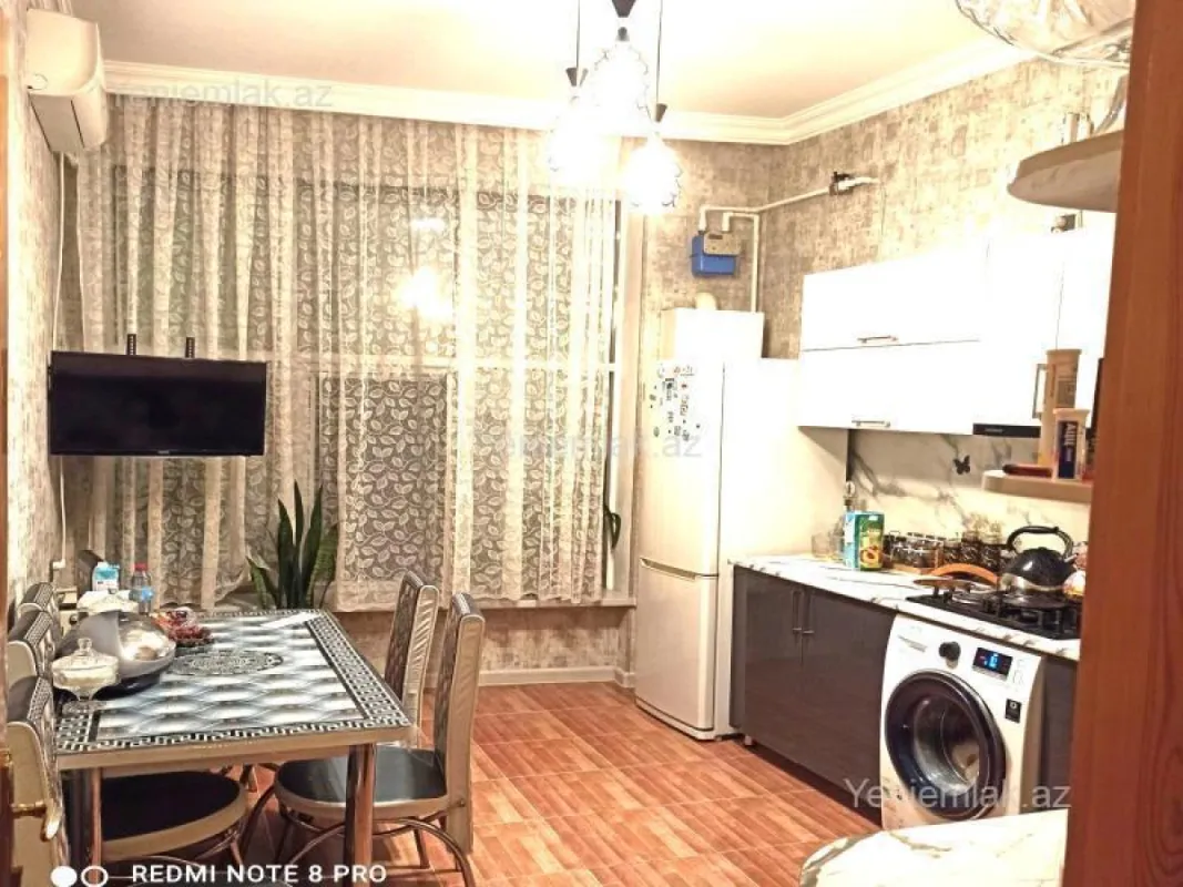 Satılır 2 otaqlı yeni tikili 75 m²