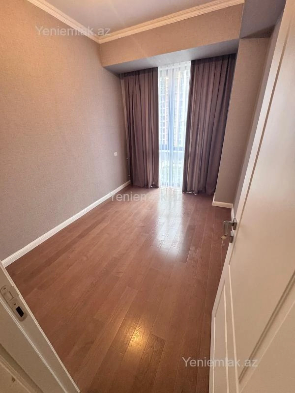 Satılır 3 otaqlı yeni tikili 86 m²