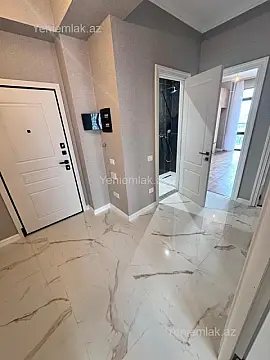 Satılır 3 otaqlı yeni tikili 86 m²