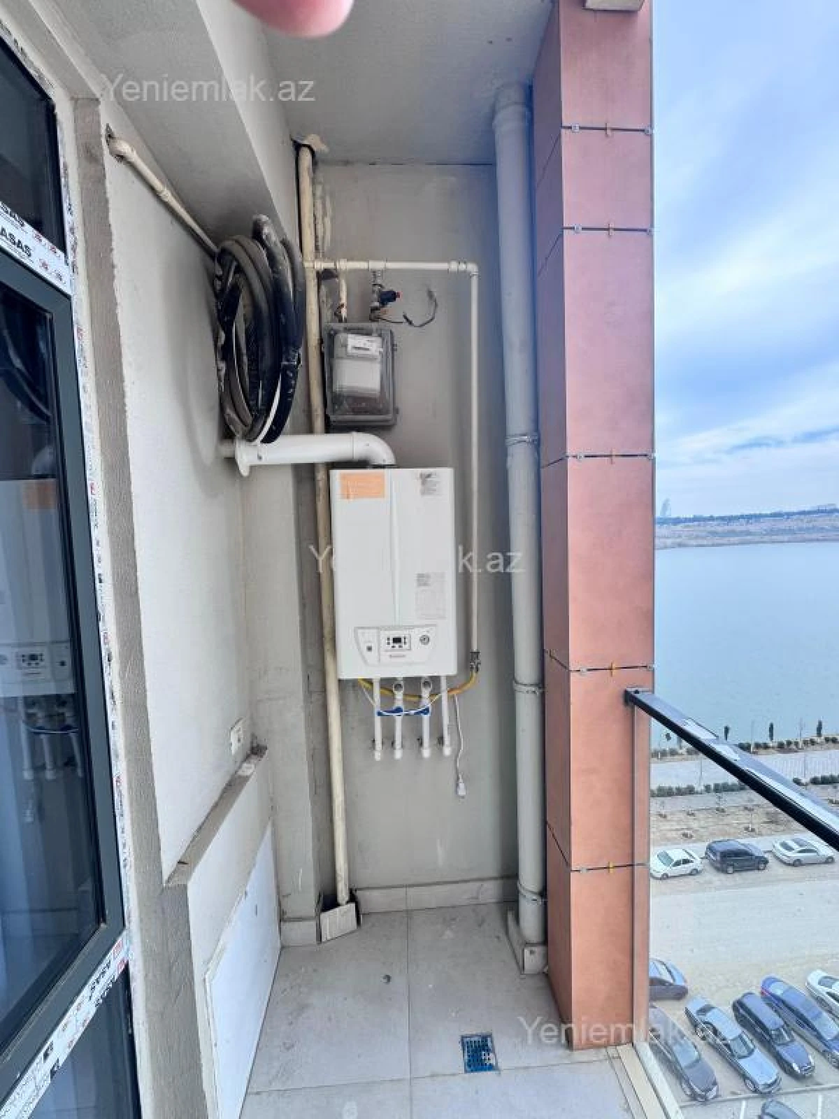 Satılır 3 otaqlı yeni tikili 86 m²