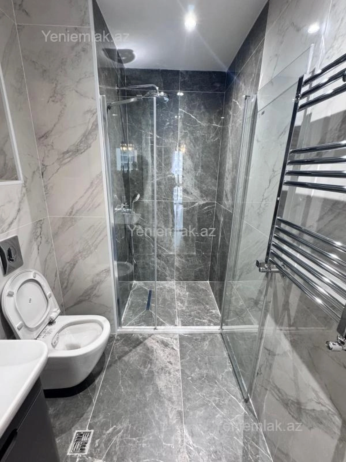 Satılır 3 otaqlı yeni tikili 86 m²