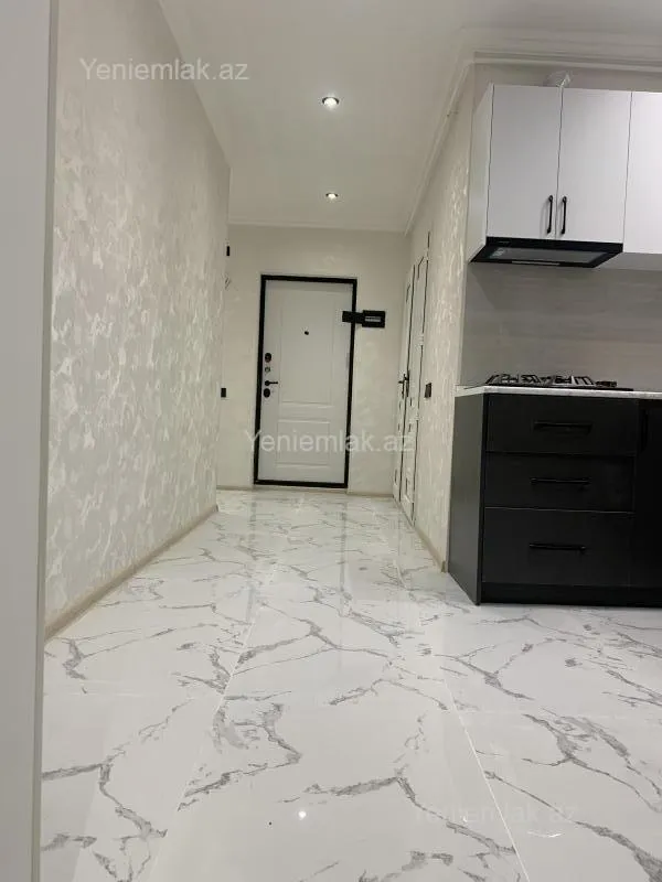Satılır 2 otaqlı köhnə tikili 55 m²
