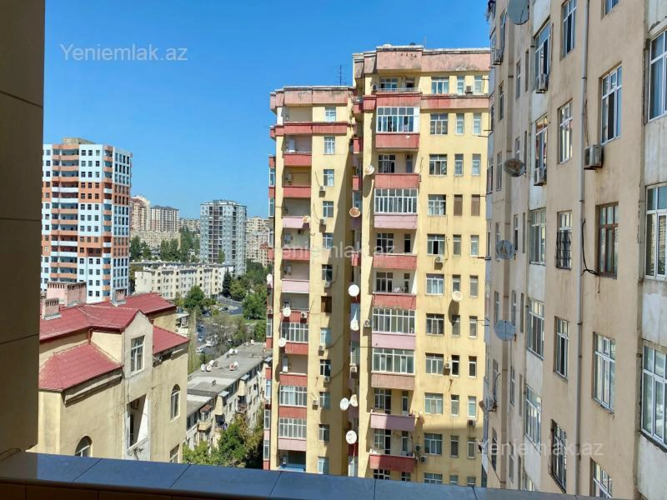 Satılır 3 otaqlı yeni tikili 141 m²
