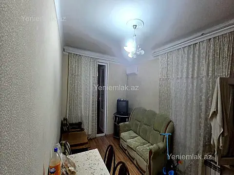 Satılır 2 otaqlı köhnə tikili 37 m²