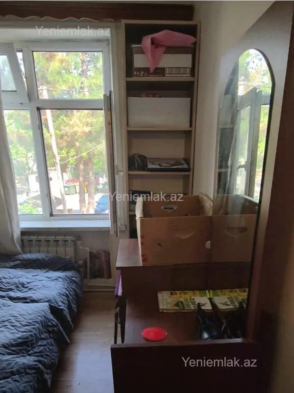Satılır 2 otaqlı köhnə tikili 37 m²