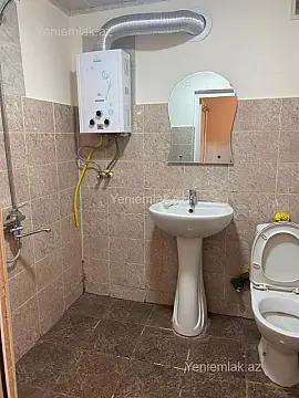 Satılır 1 otaqlı köhnə tikili 30 m²