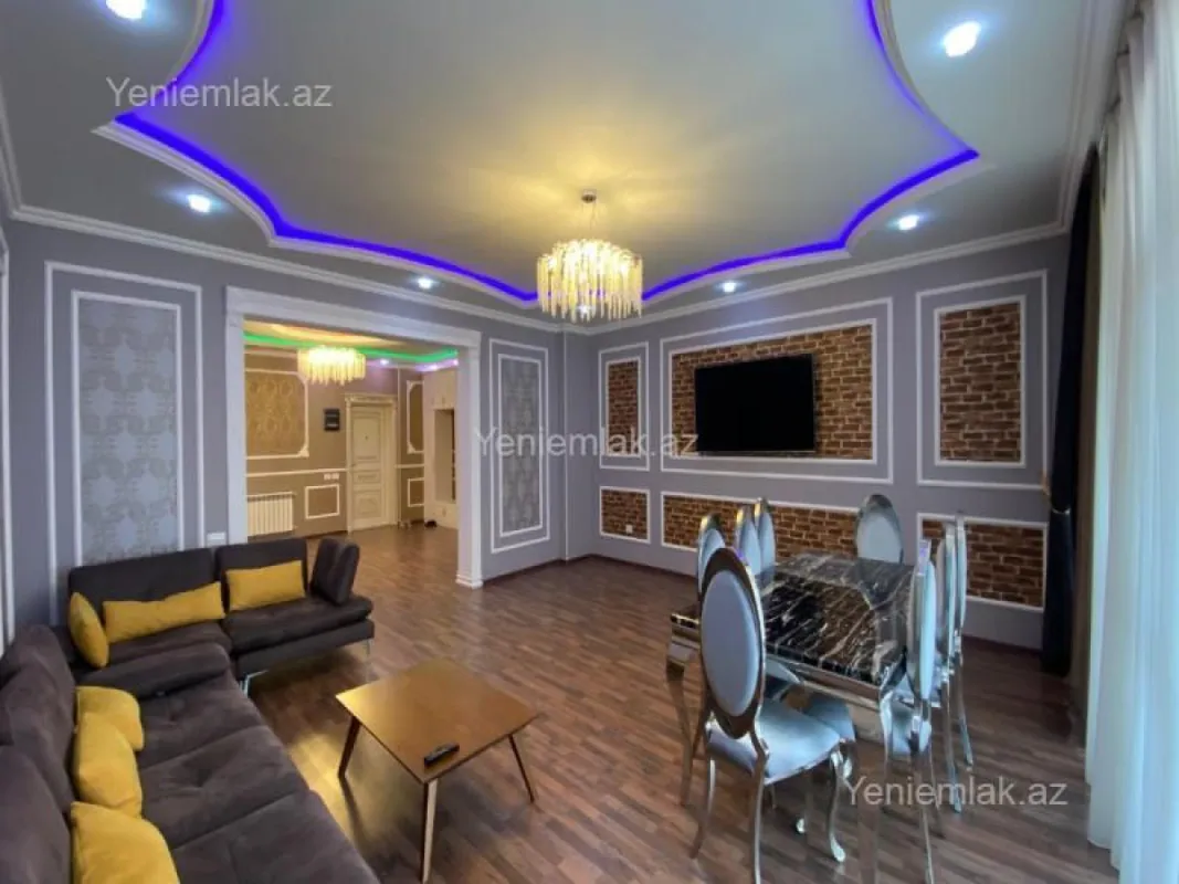 Satılır 5 otaqlı yeni tikili 285 m²