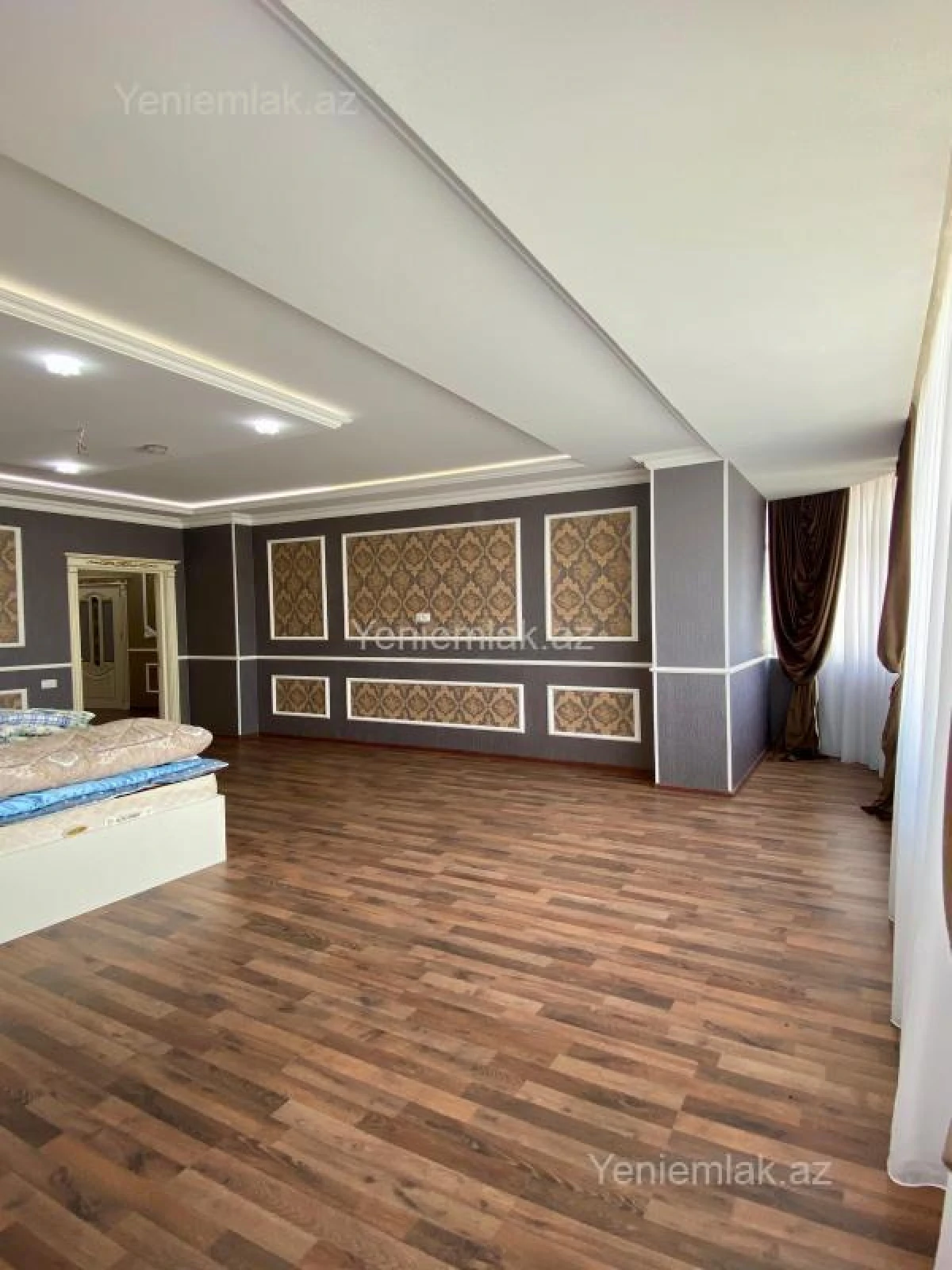 Satılır 5 otaqlı yeni tikili 285 m²