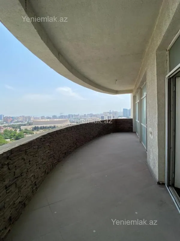 Satılır 5 otaqlı yeni tikili 285 m²