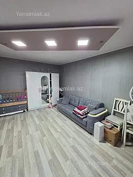Satılır 1 otaqlı köhnə tikili 30 m²
